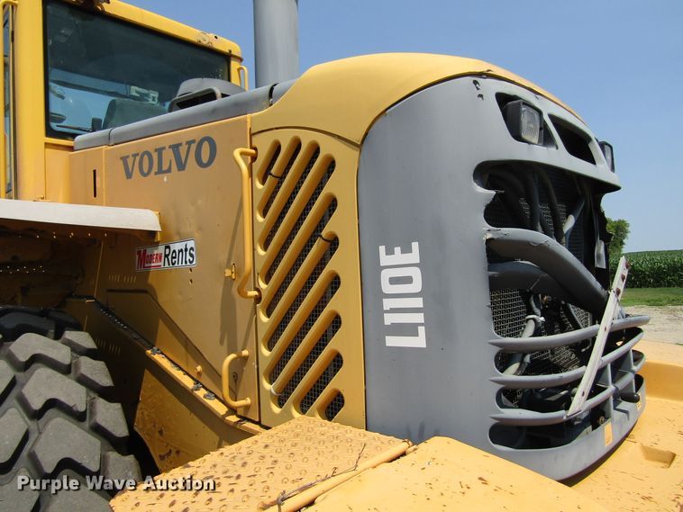 image for item EV9252 2003 Volvo L110E  wheel loader