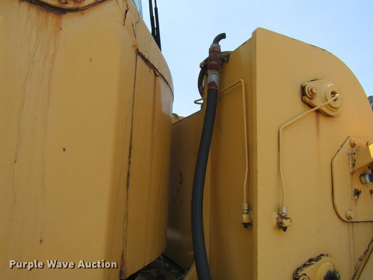 image for item EV9252 2003 Volvo L110E  wheel loader