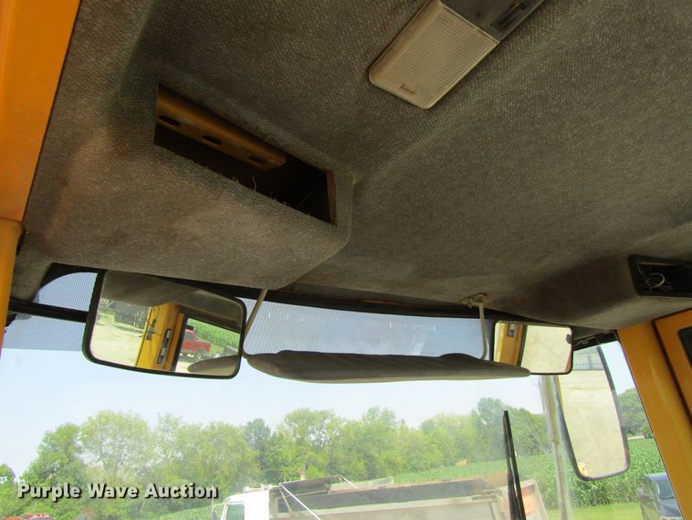 image for item EV9252 2003 Volvo L110E  wheel loader