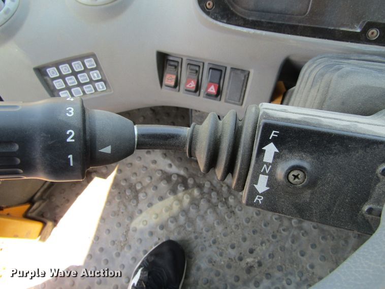 image for item EV9252 2003 Volvo L110E  wheel loader