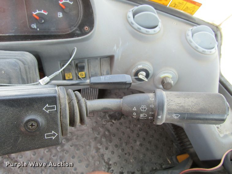 image for item EV9252 2003 Volvo L110E  wheel loader