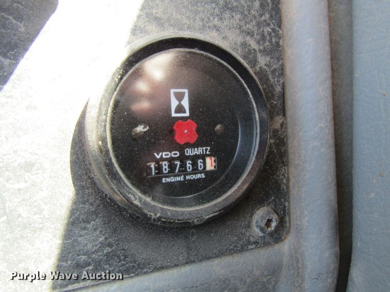 image for item EV9252 2003 Volvo L110E  wheel loader