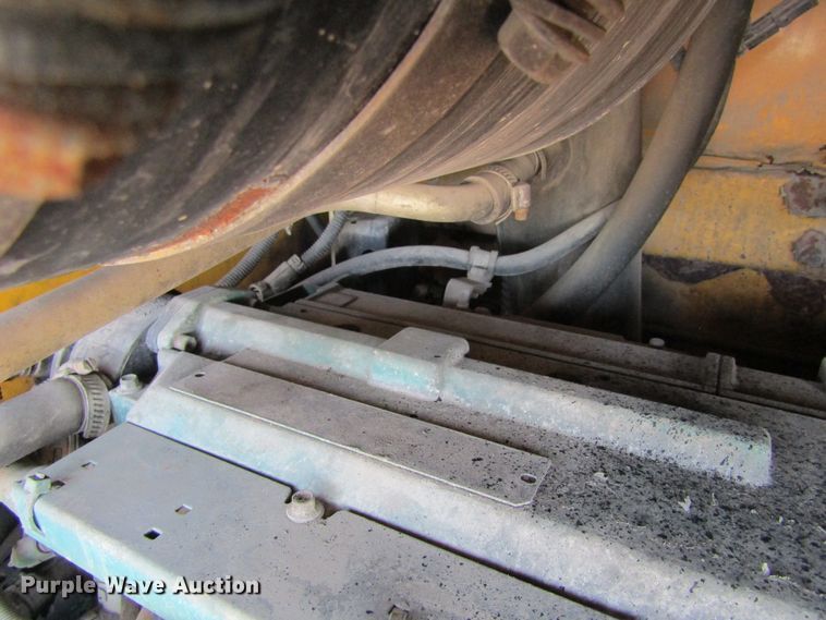 image for item EV9252 2003 Volvo L110E  wheel loader