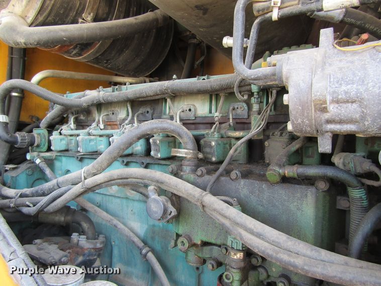 image for item EV9252 2003 Volvo L110E  wheel loader