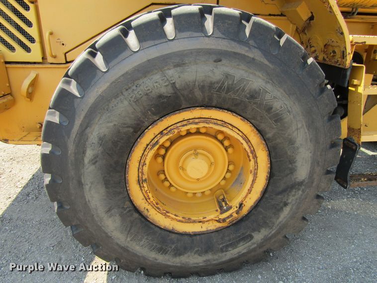 image for item EV9252 2003 Volvo L110E  wheel loader