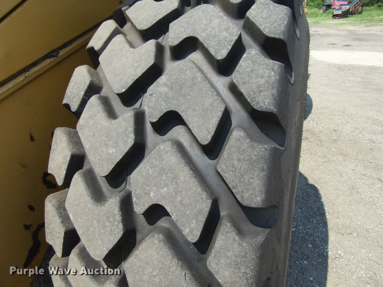 image for item EV9252 2003 Volvo L110E  wheel loader