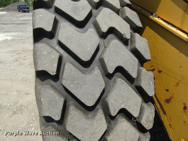 image for item EV9252 2003 Volvo L110E  wheel loader