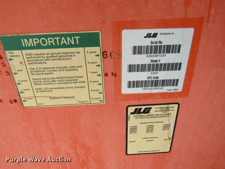 image for item EV9267 2005 JLG 600S  boom lift