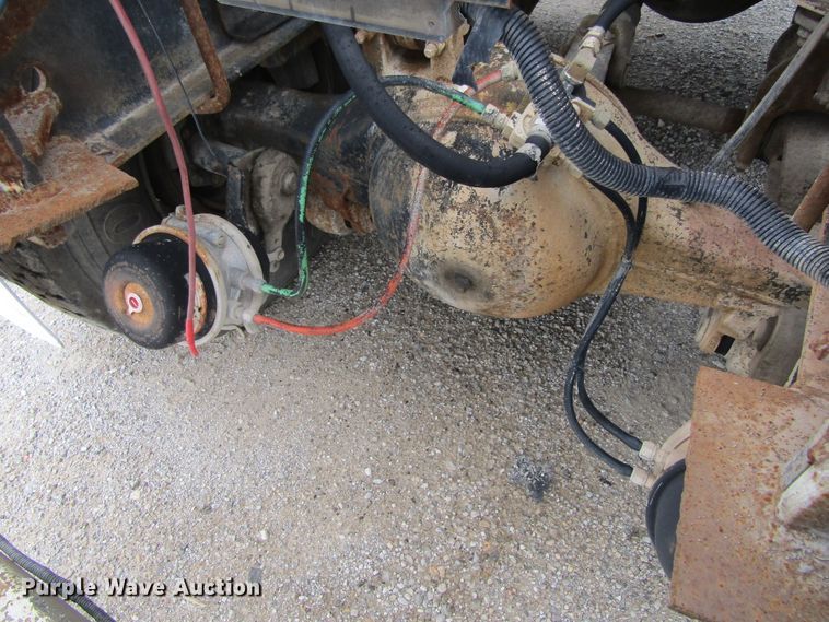 image for item EV9275 1988 Ford LN8000  water truck