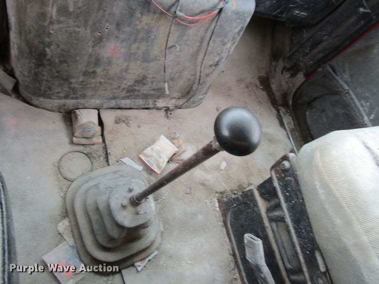 image for item EV9275 1988 Ford LN8000  water truck