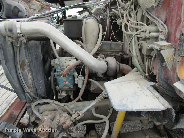 image for item EV9275 1988 Ford LN8000  water truck