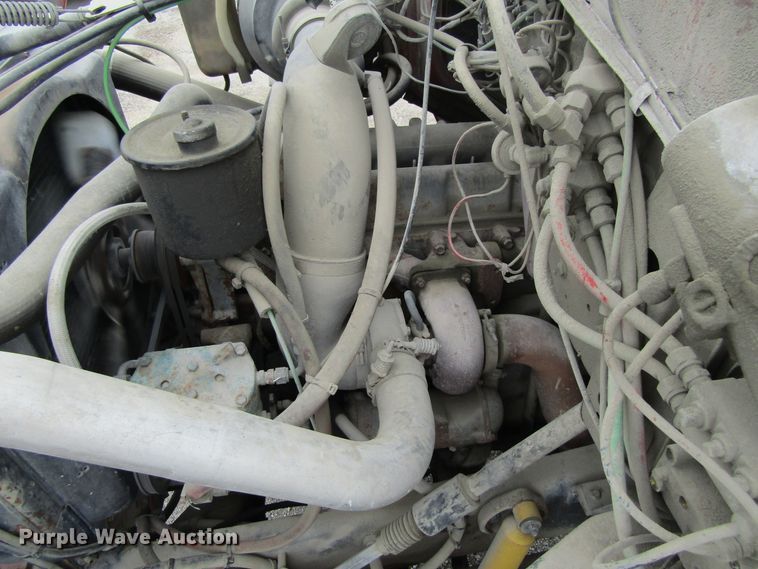 image for item EV9275 1988 Ford LN8000  water truck