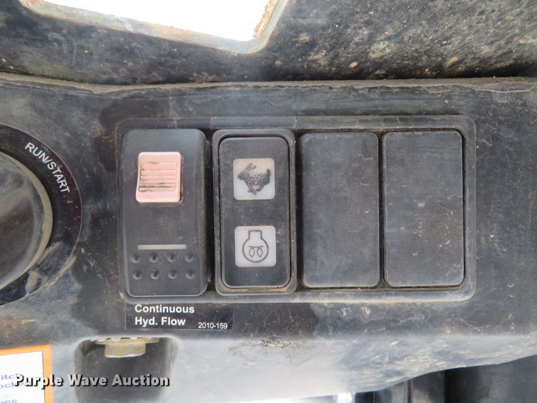 image for item FP9316 2016 Terex R070T  tracked skid steer loader