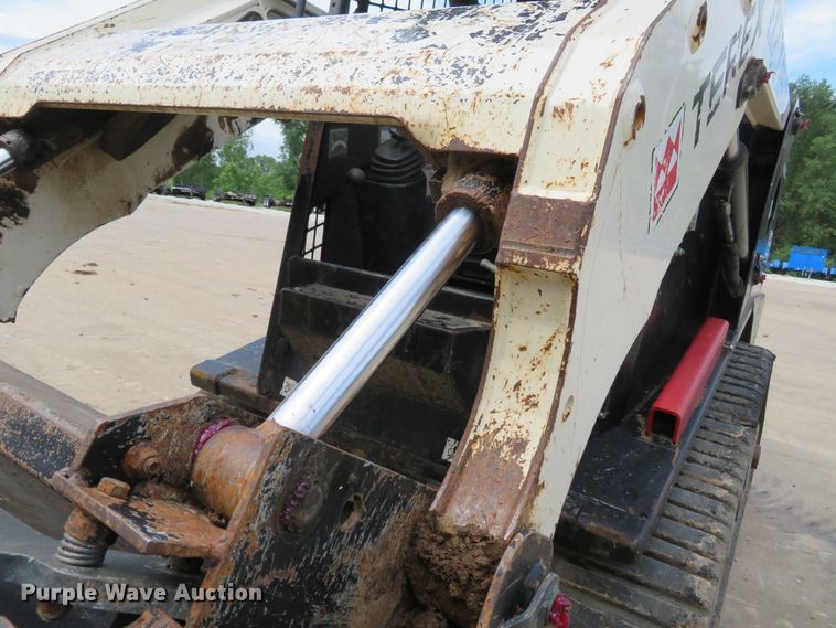 image for item FP9316 2016 Terex R070T  tracked skid steer loader