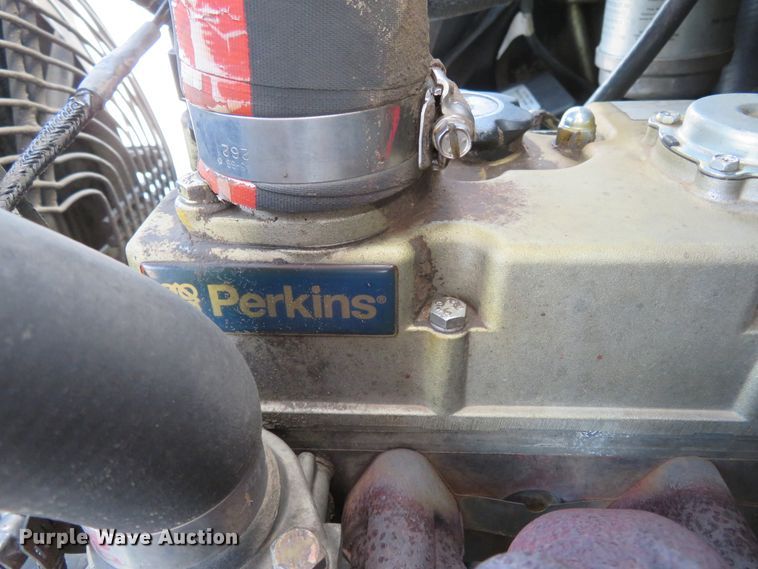 image for item FP9316 2016 Terex R070T  tracked skid steer loader