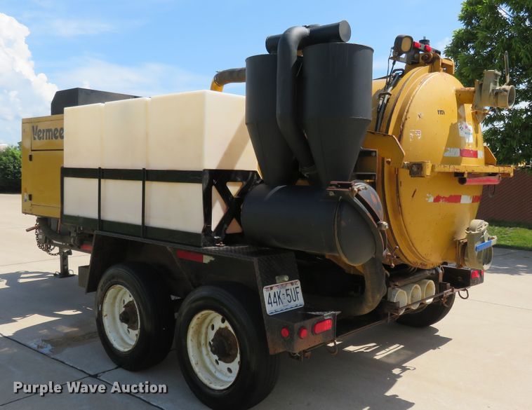 image for item FP9323 2013 Vermeer V800LEHD  vacuum excavator