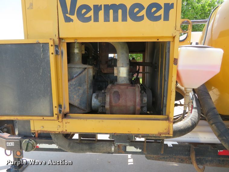 image for item FP9323 2013 Vermeer V800LEHD  vacuum excavator