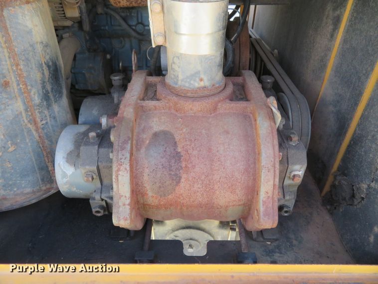 image for item FP9323 2013 Vermeer V800LEHD  vacuum excavator