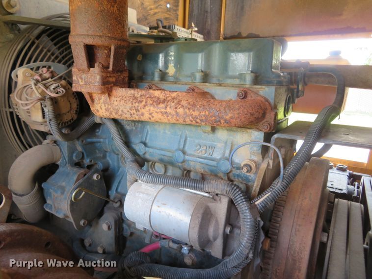 image for item FP9323 2013 Vermeer V800LEHD  vacuum excavator