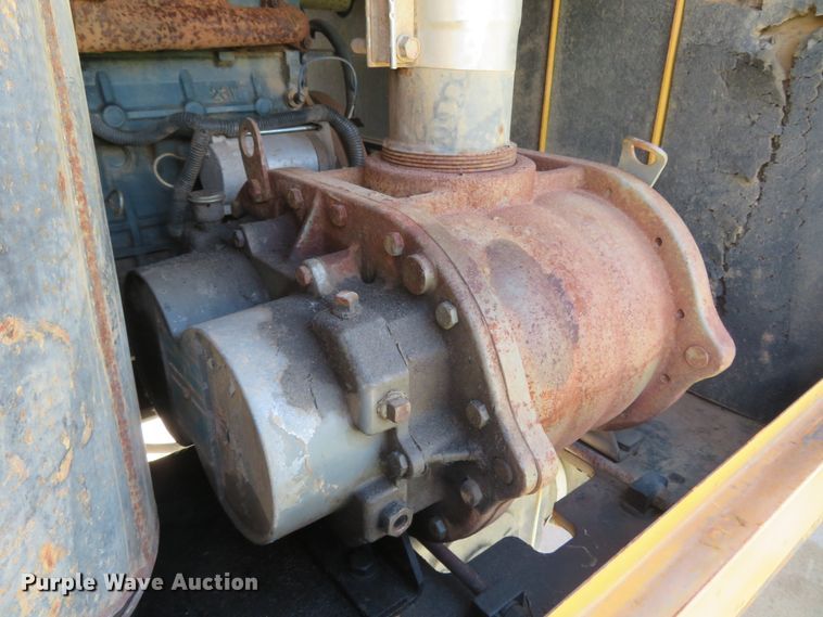 image for item FP9323 2013 Vermeer V800LEHD  vacuum excavator