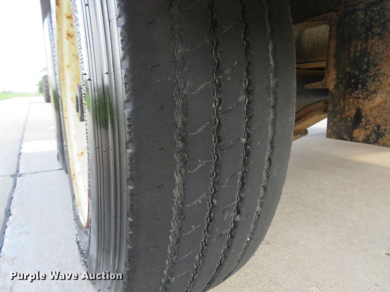 image for item FP9323 2013 Vermeer V800LEHD  vacuum excavator