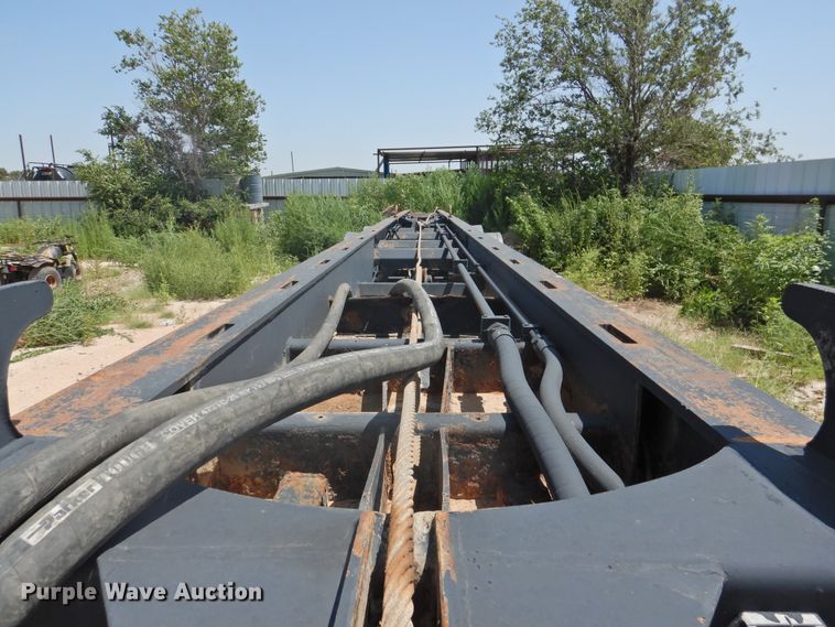 image for item HN9040 2013 Dragon  roll-off container trailer