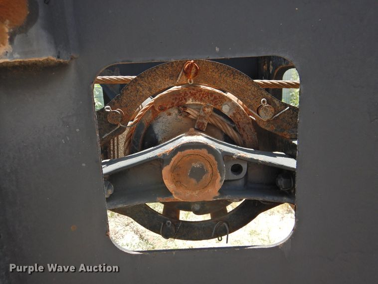 image for item HN9040 2013 Dragon  roll-off container trailer