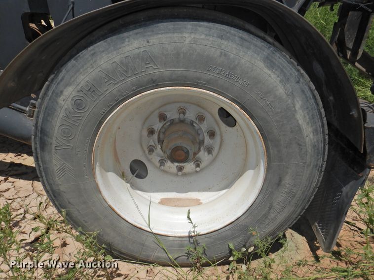 image for item HN9040 2013 Dragon  roll-off container trailer