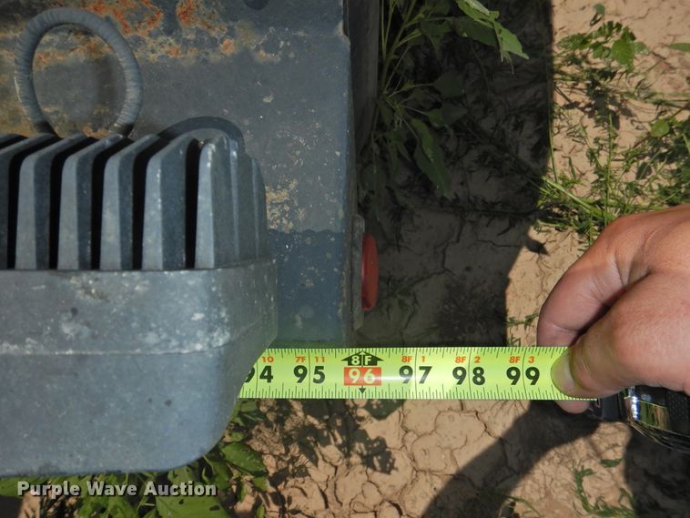 image for item HN9040 2013 Dragon  roll-off container trailer