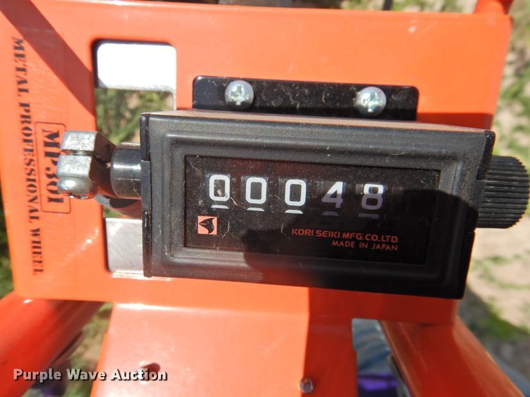 image for item HN9040 2013 Dragon  roll-off container trailer