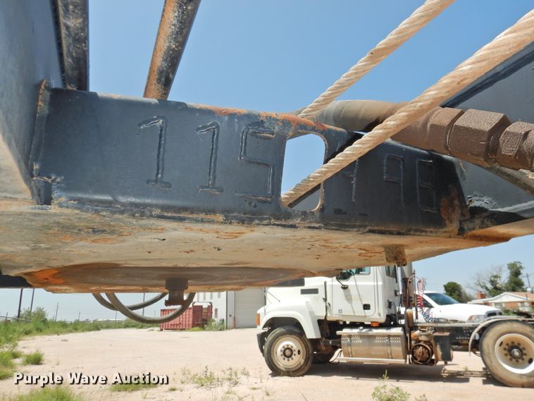 image for item HN9040 2013 Dragon  roll-off container trailer