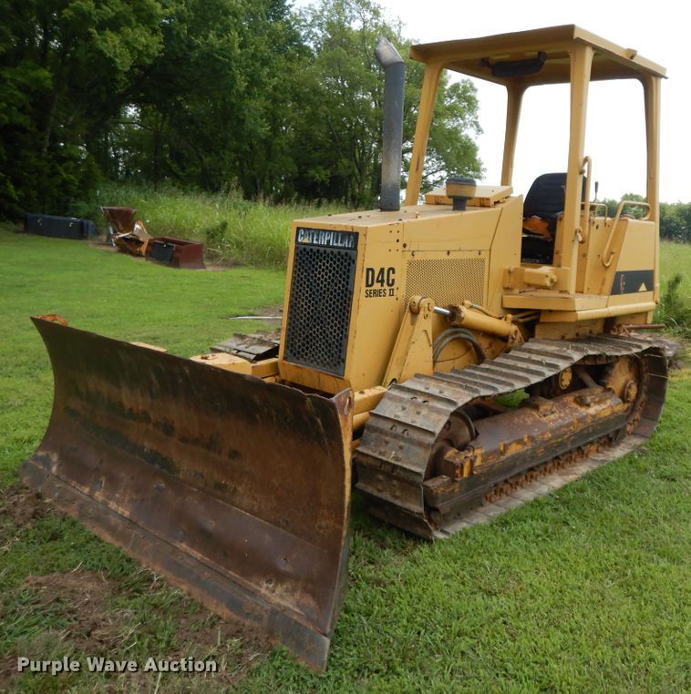 image for item HP9540 1993 Caterpillar D4C Series II  dozer