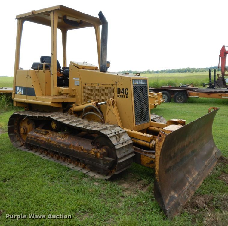 image for item HP9540 1993 Caterpillar D4C Series II  dozer
