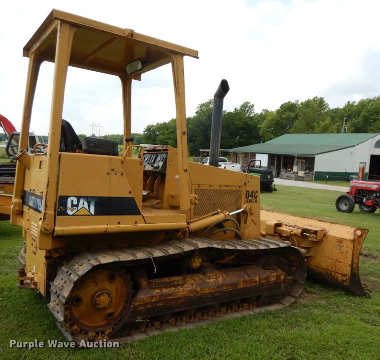 image for item HP9540 1993 Caterpillar D4C Series II  dozer