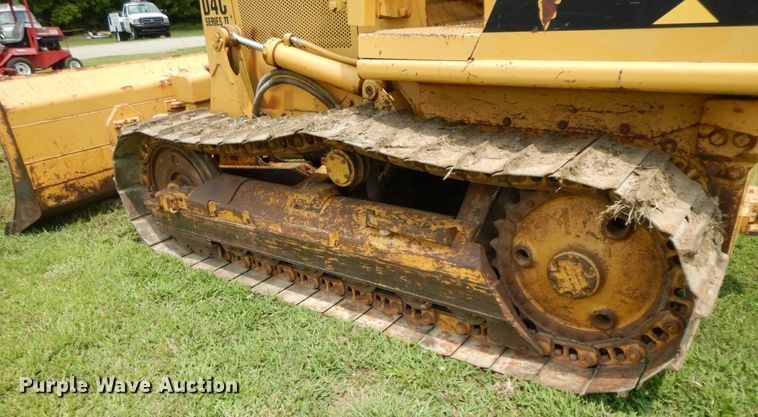 image for item HP9540 1993 Caterpillar D4C Series II  dozer