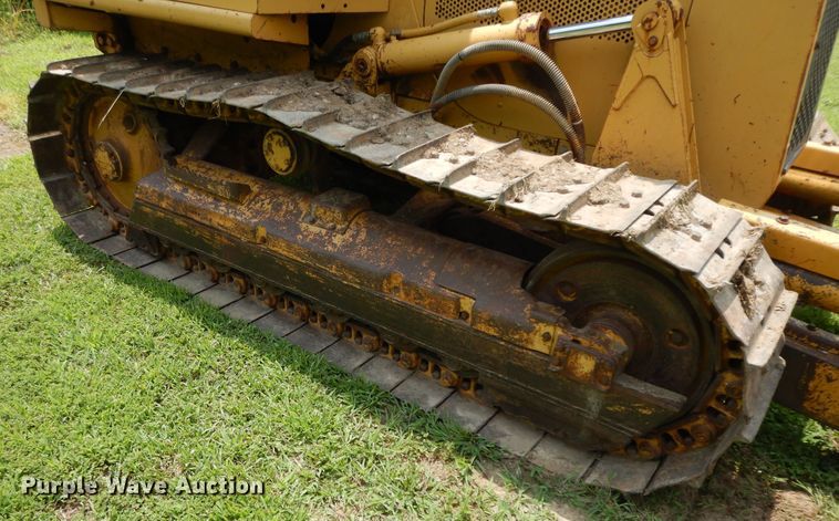 image for item HP9540 1993 Caterpillar D4C Series II  dozer