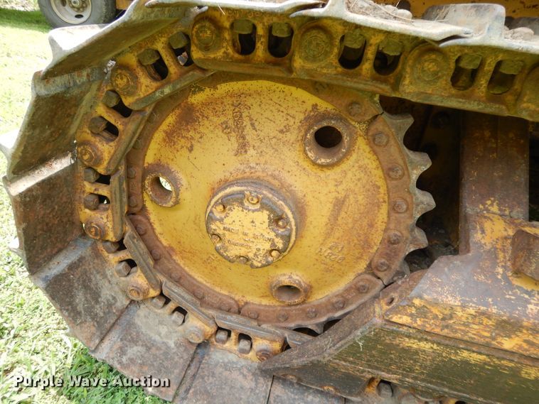image for item HP9540 1993 Caterpillar D4C Series II  dozer