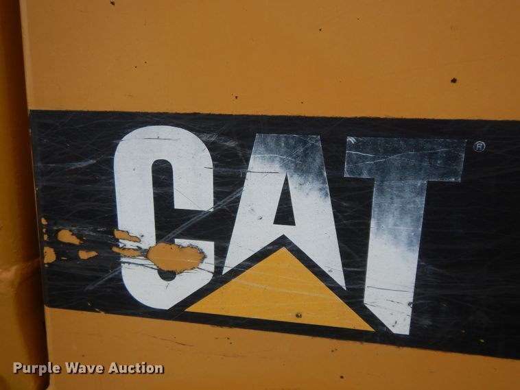 image for item HP9540 1993 Caterpillar D4C Series II  dozer