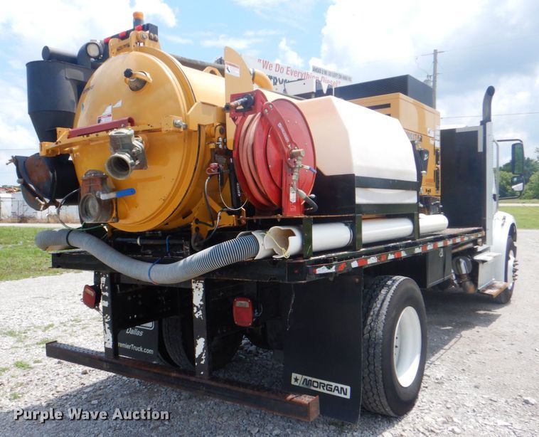 image for item HT9331 2016 Freightliner M2 106  vacuum truck