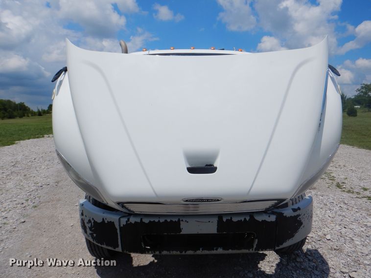 image for item HT9331 2016 Freightliner M2 106  vacuum truck