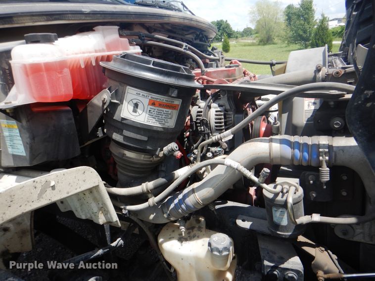 image for item HT9331 2016 Freightliner M2 106  vacuum truck