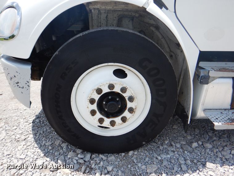 image for item HT9331 2016 Freightliner M2 106  vacuum truck