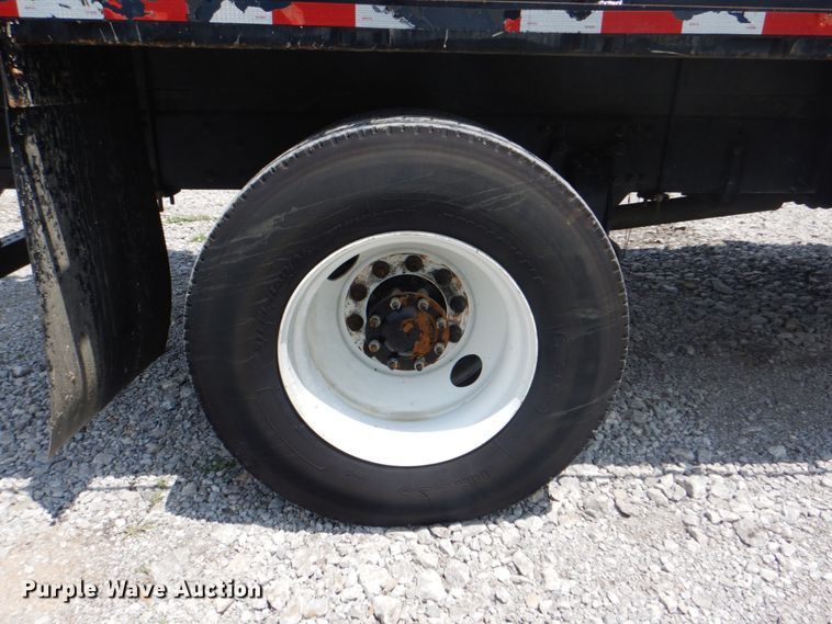 image for item HT9331 2016 Freightliner M2 106  vacuum truck