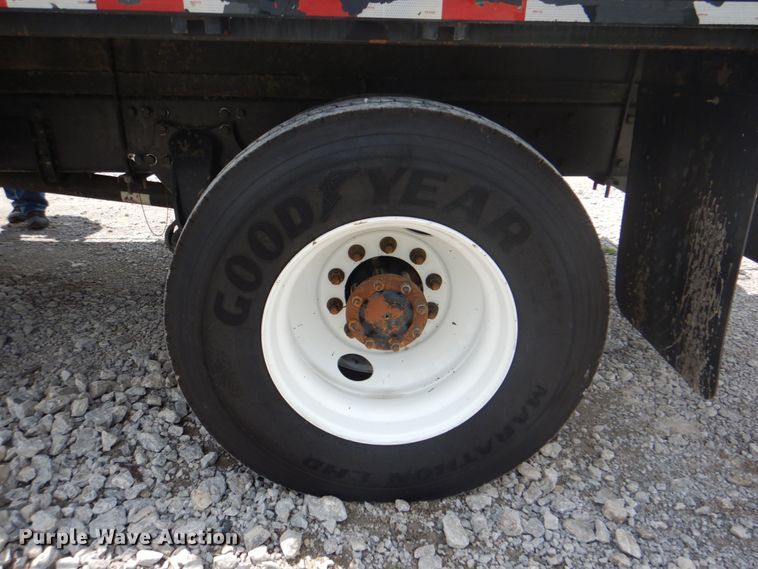 image for item HT9331 2016 Freightliner M2 106  vacuum truck