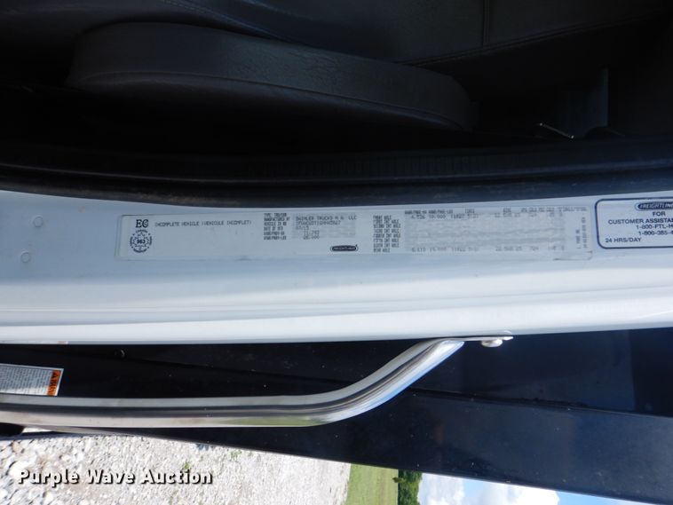 image for item HT9331 2016 Freightliner M2 106  vacuum truck