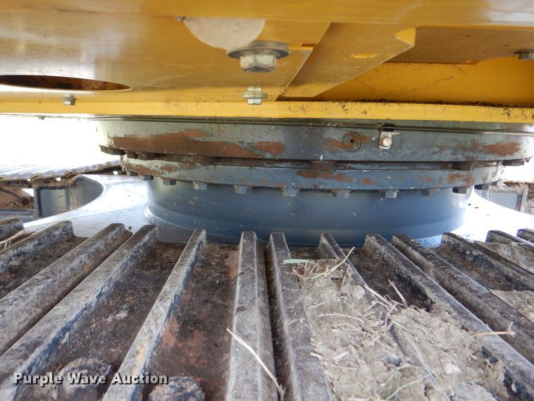 image for item HT9340 2018 Komatsu PC210LC-11  excavator