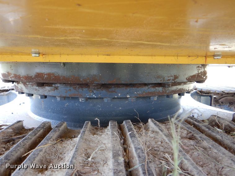 image for item HT9340 2018 Komatsu PC210LC-11  excavator