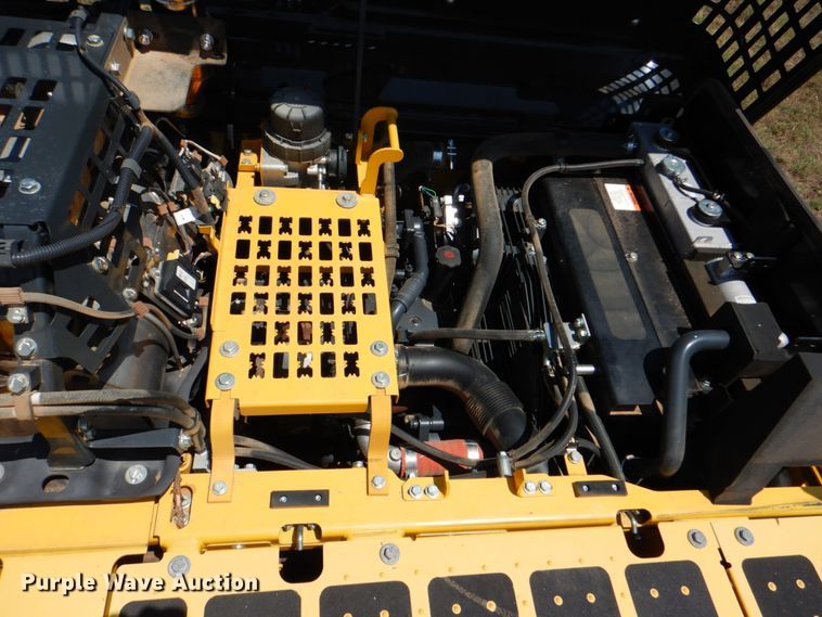 image for item HT9340 2018 Komatsu PC210LC-11  excavator