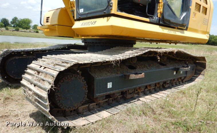 image for item HT9340 2018 Komatsu PC210LC-11  excavator