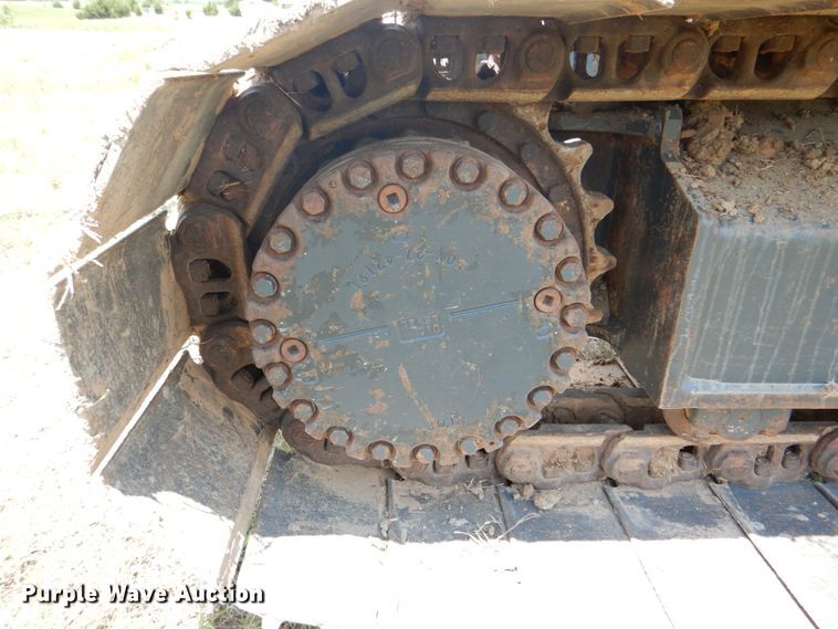 image for item HT9340 2018 Komatsu PC210LC-11  excavator